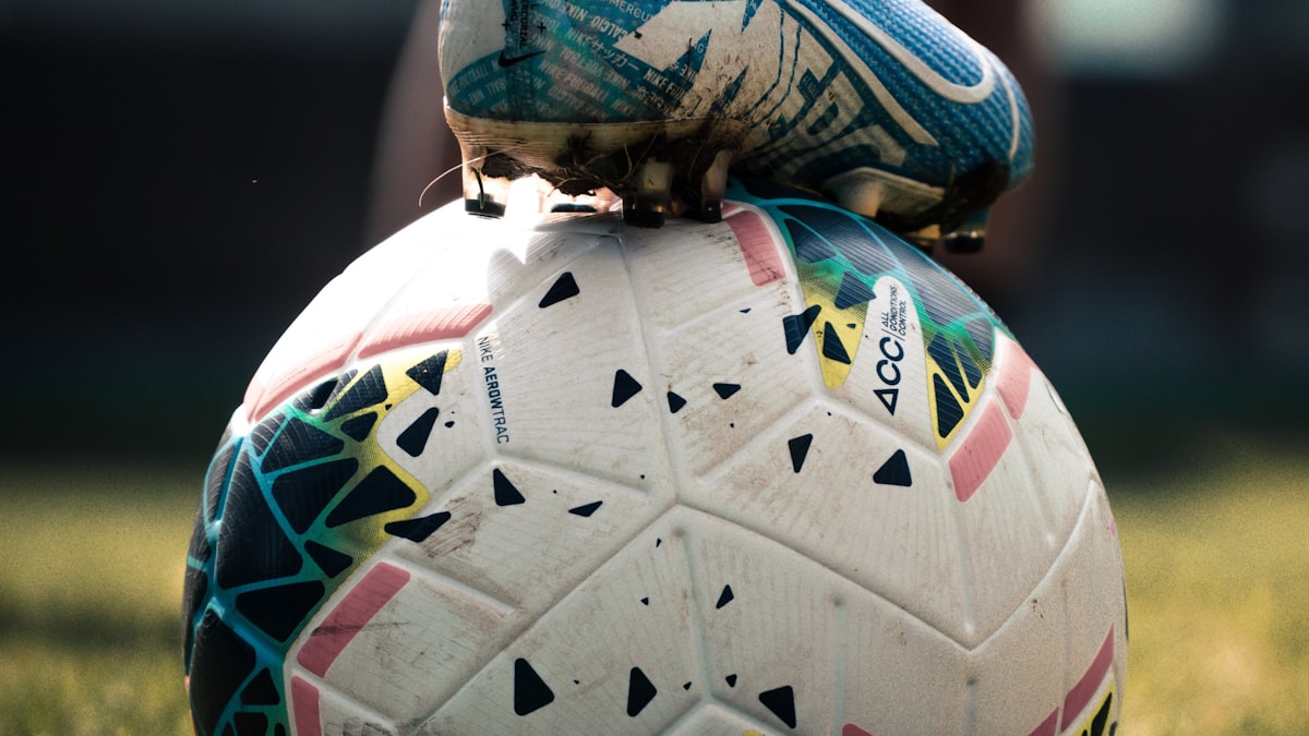 Tactical analysis: How elite teams use the press to dominate possession